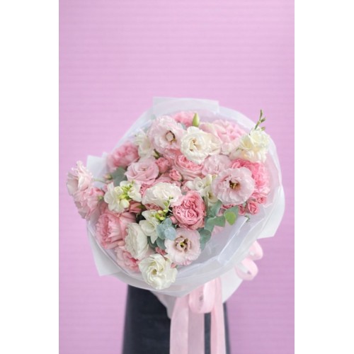 Blush Grace – Pastel Buket