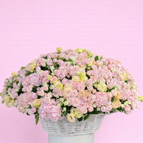 Pastel Dream Garden (VIP Basket)